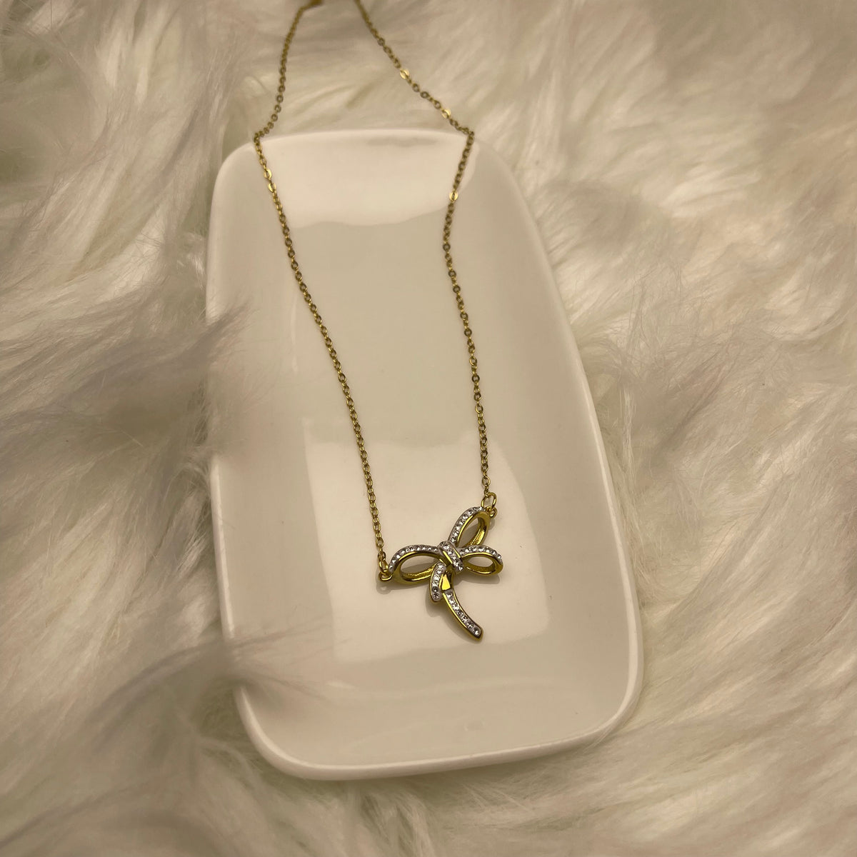 Bow Stainless steel pendent