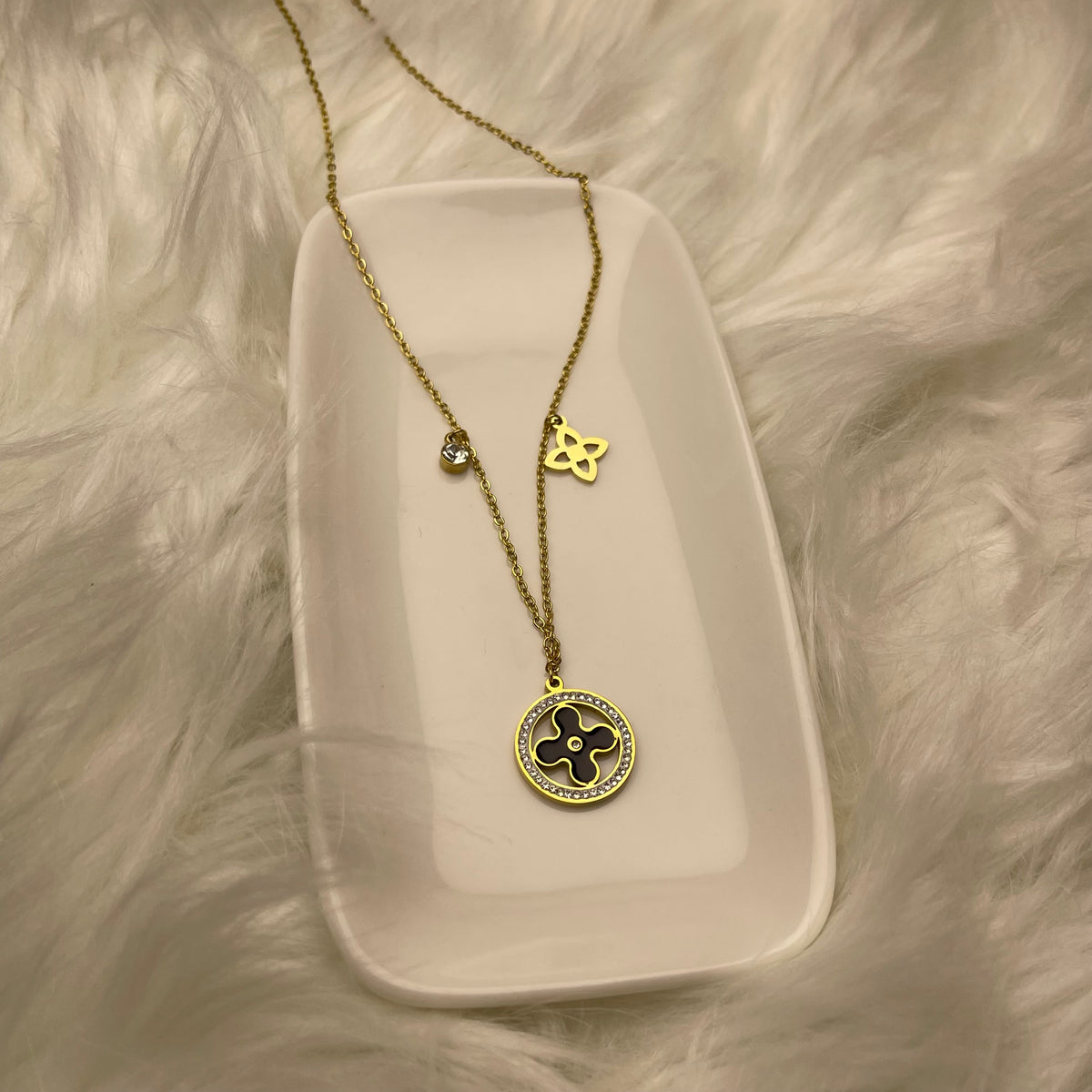 Sapphire Stainless steel Pendent