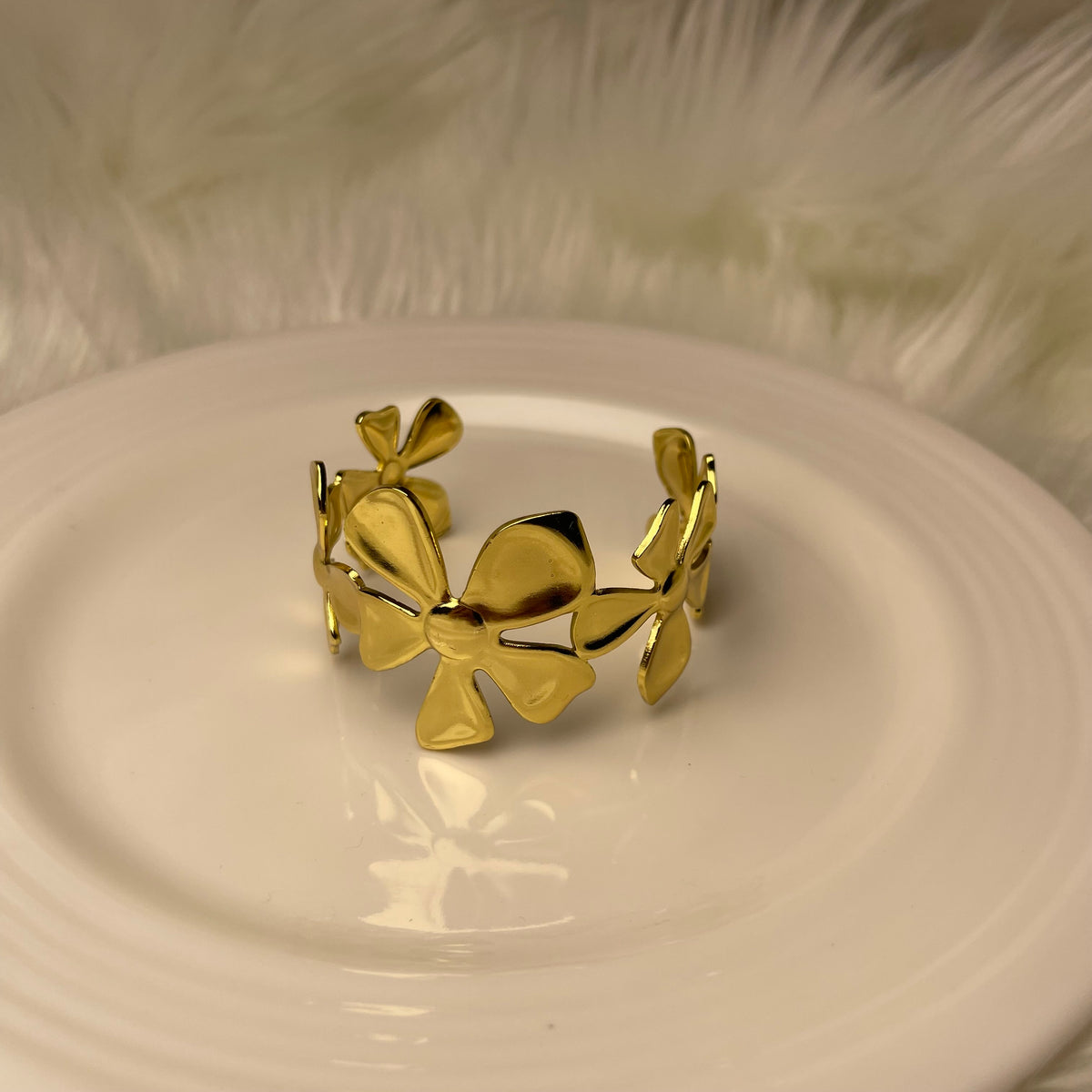 Daffodils Stainless steel Cuff