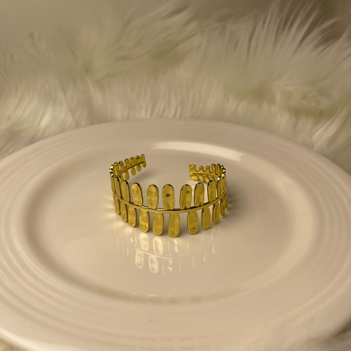 Petal Stainless steel Cuff