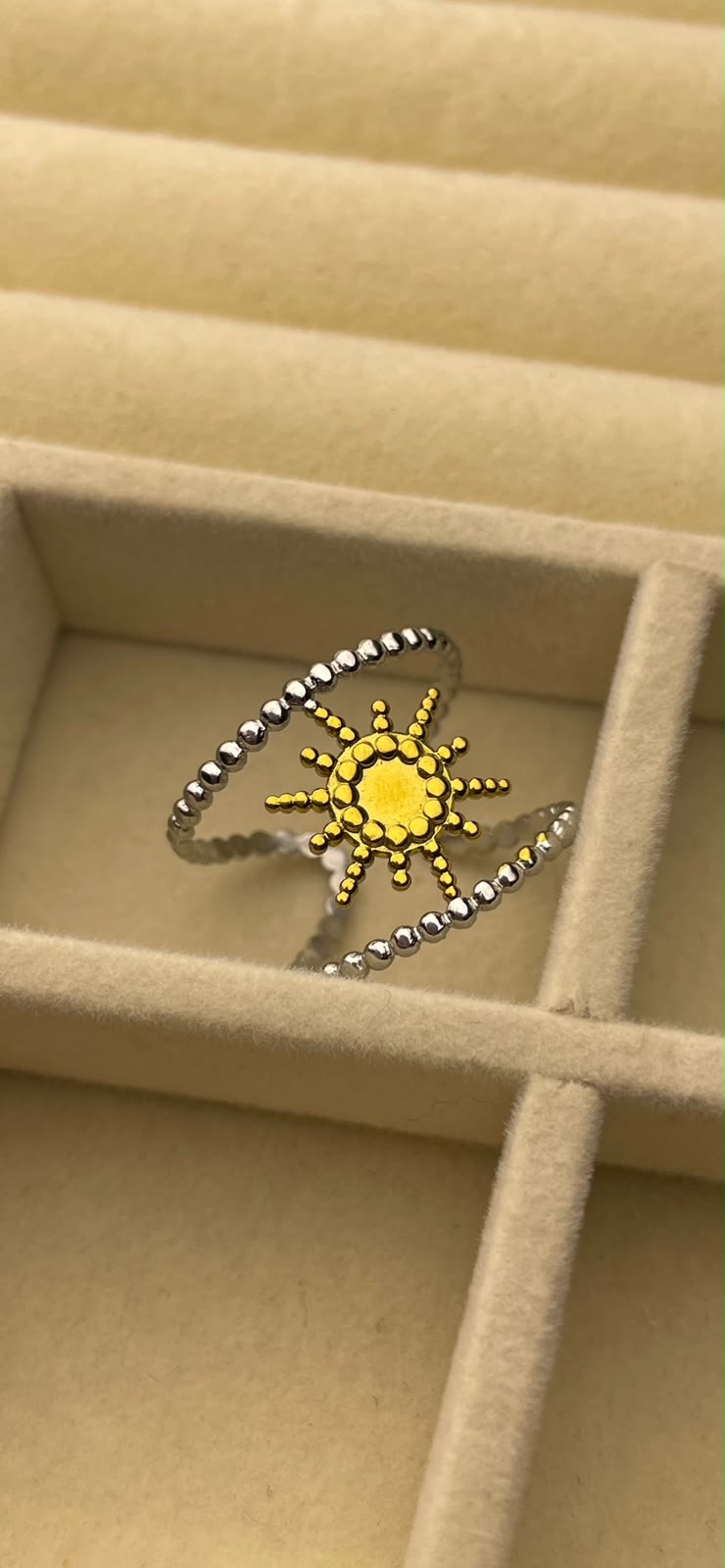 Two toned ring