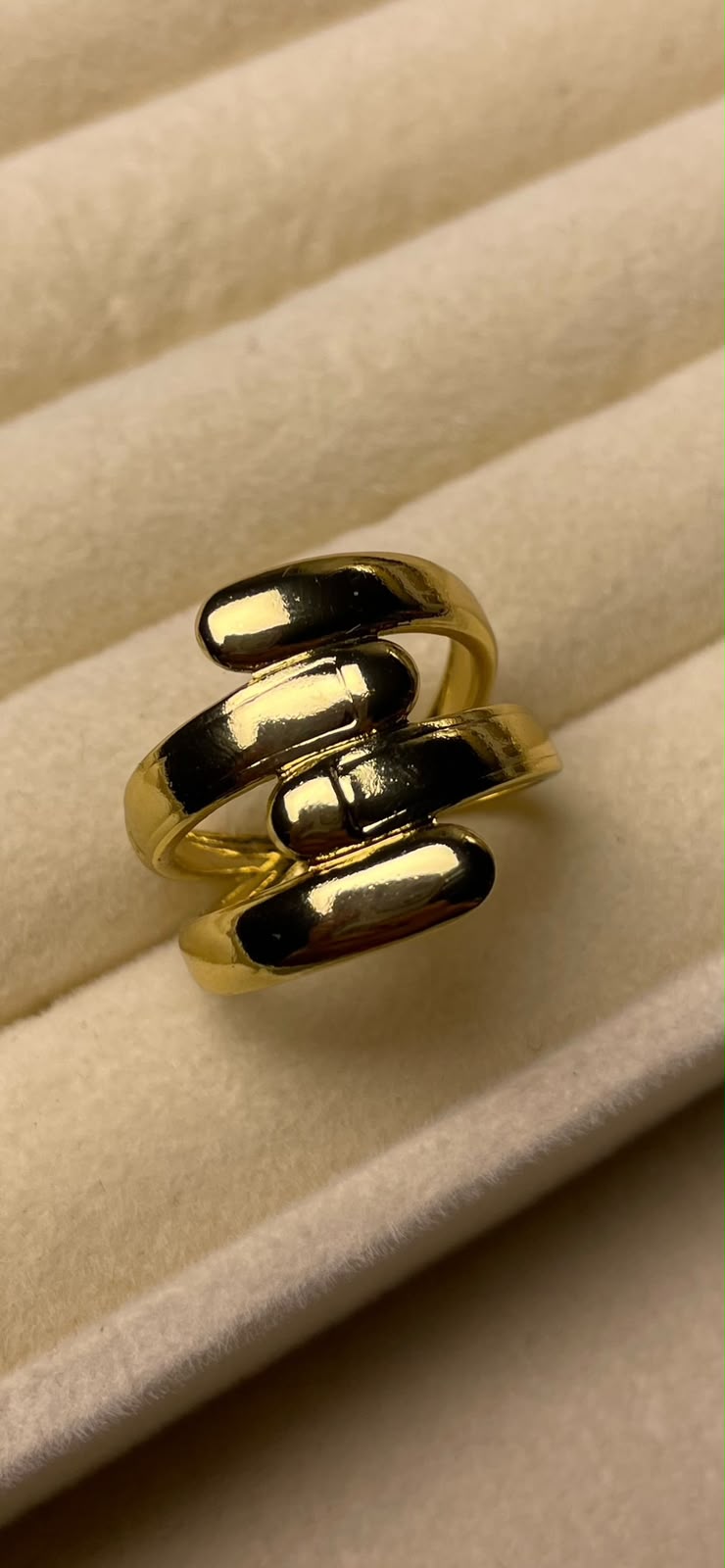 Stainless steel ring