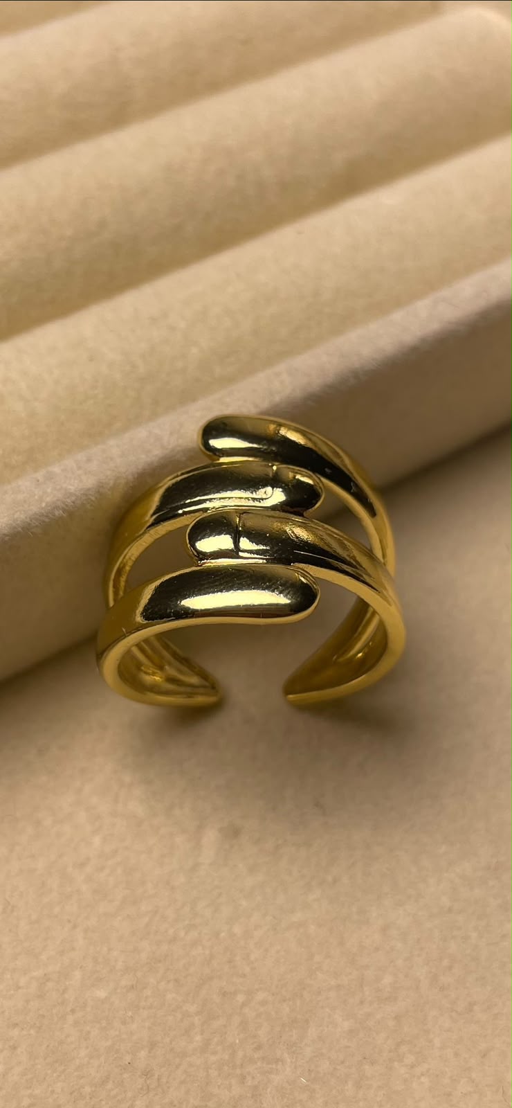 Stainless steel ring