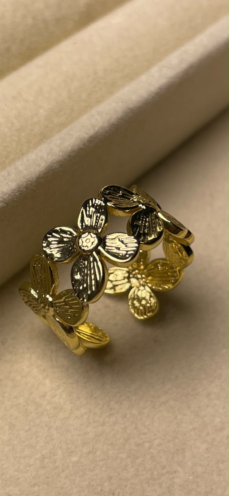 Stainless steel ring